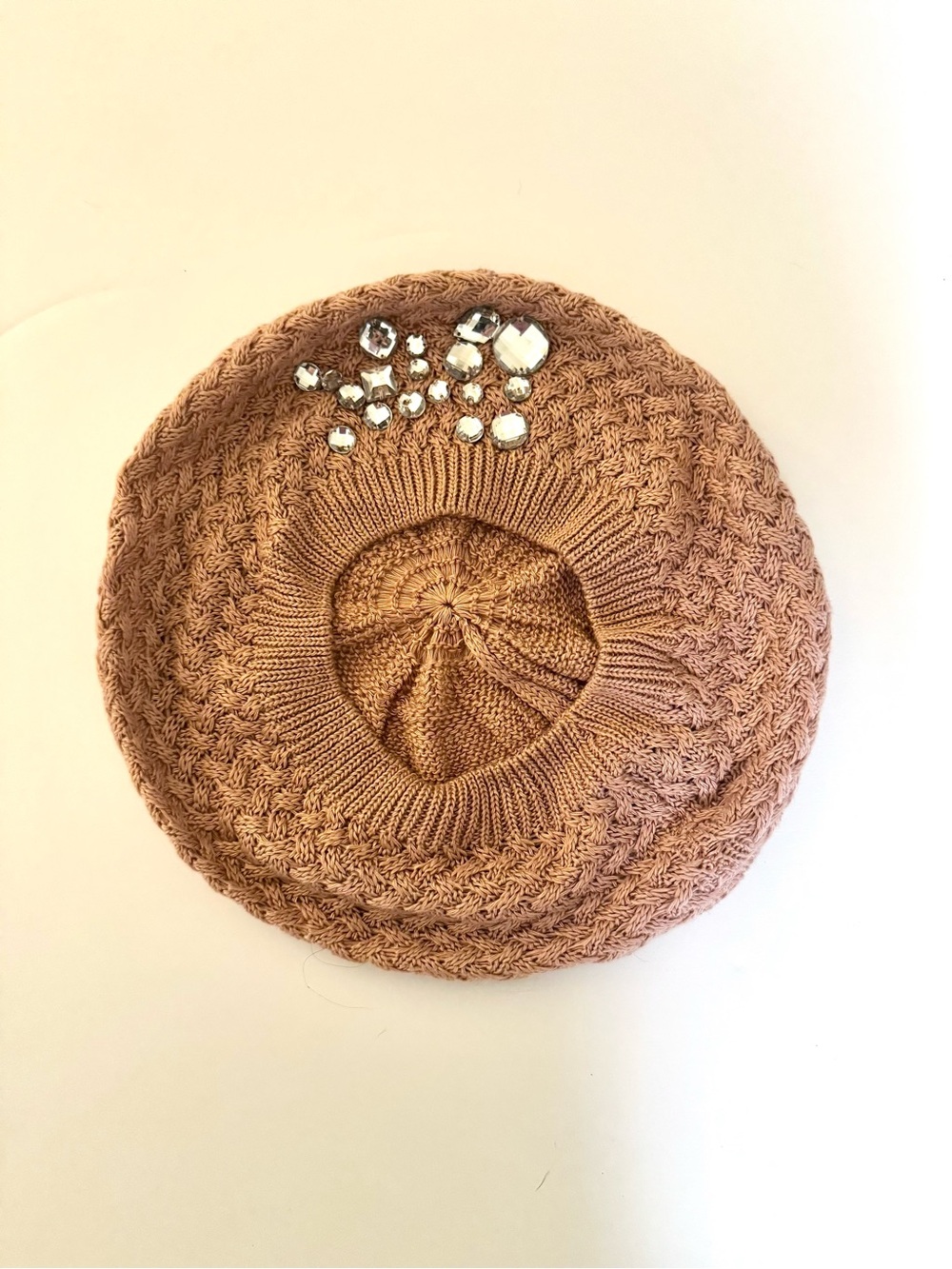 Crystal-Embellished Knit Beret - Pink - Picture 4 of 5